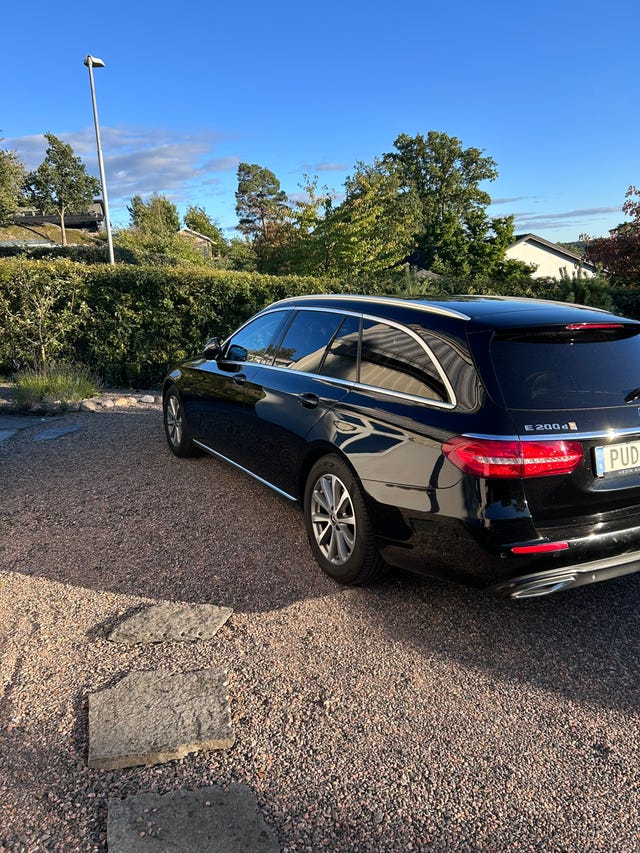 Mercedes-Benz E200 2019 – bild 3