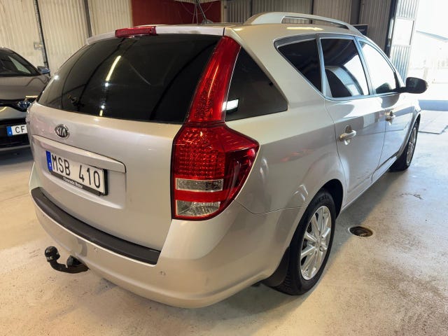 Kia Ceed 2012 – bild 4