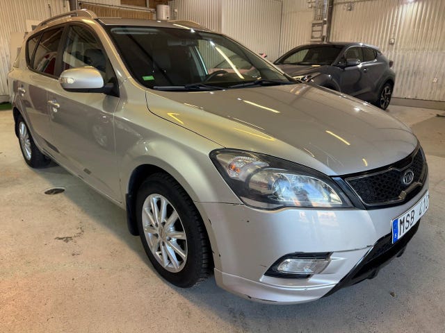 Kia Ceed 2012 – bild 3