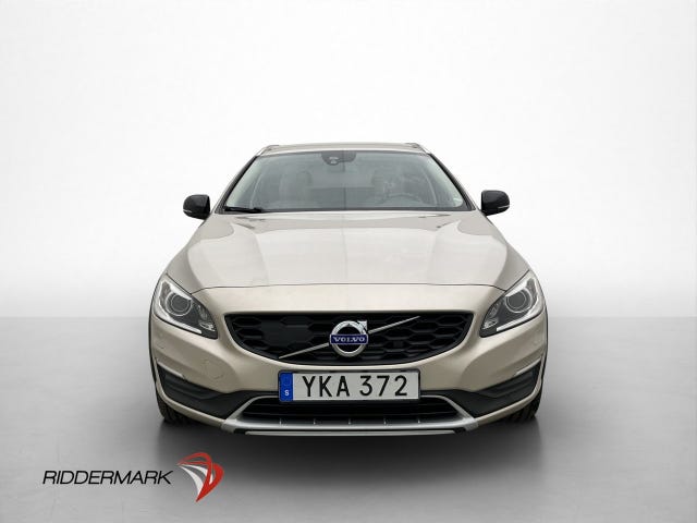 Volvo V60 Cross Country 2017 – bild 2