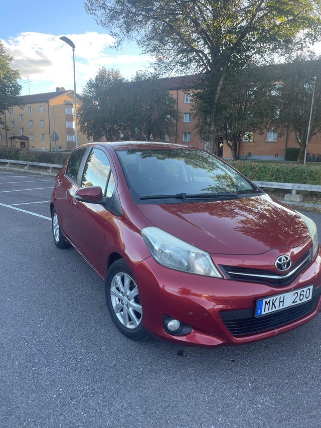 Toyota Yaris 2012