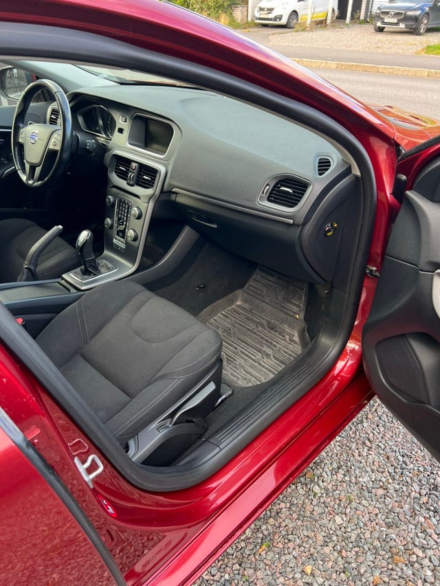 Volvo V40 2014 – bild 4