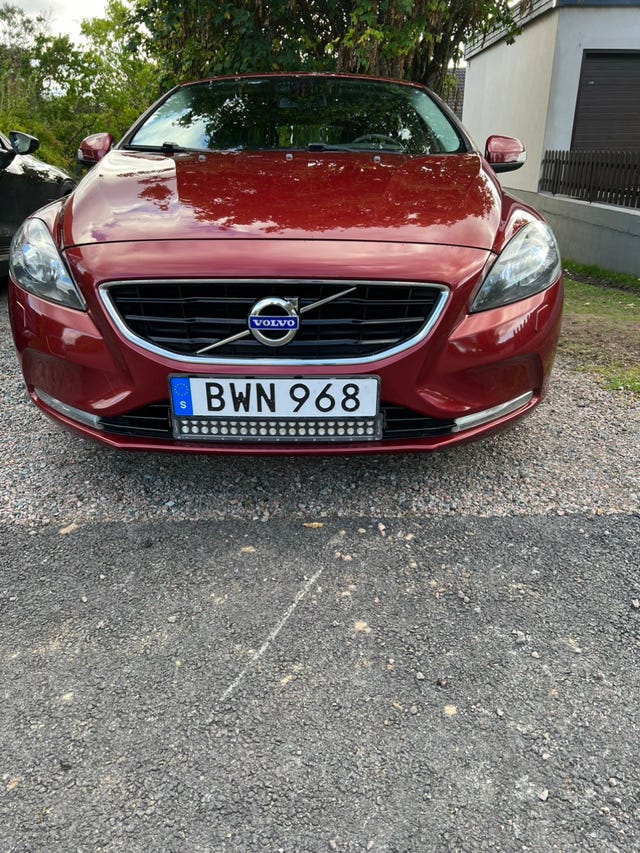 Volvo V40 2014 – bild 2
