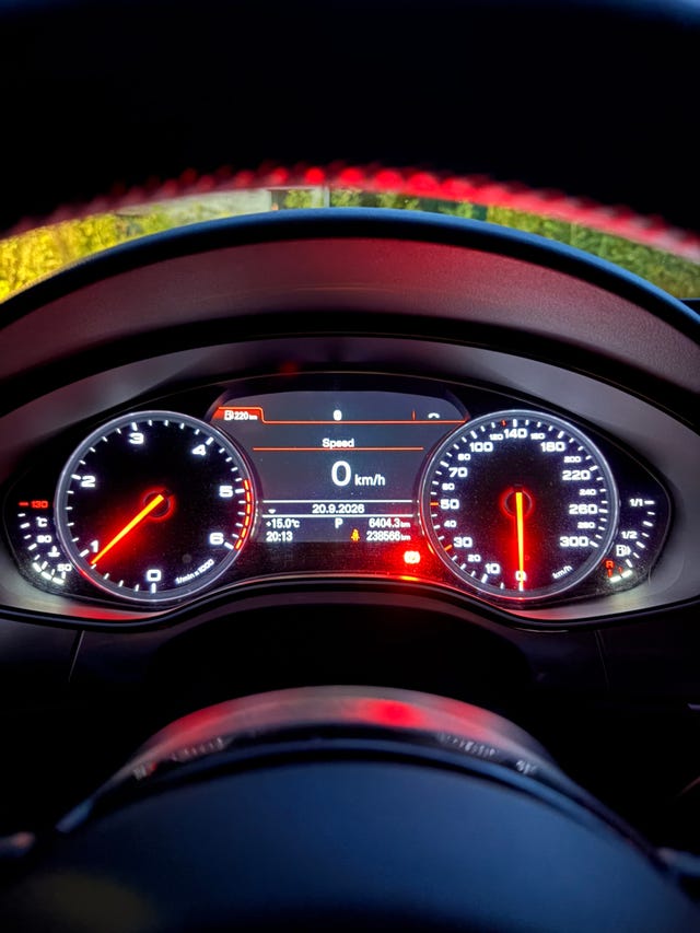 Audi A6 2014 – bild 2
