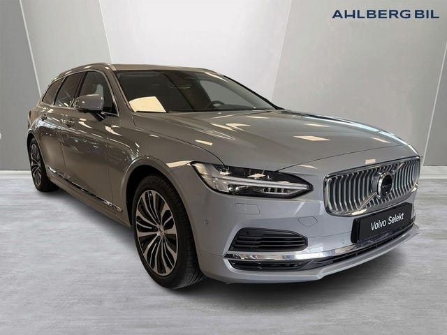 Volvo V90 2025