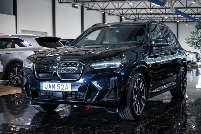 BMW iX3 2022