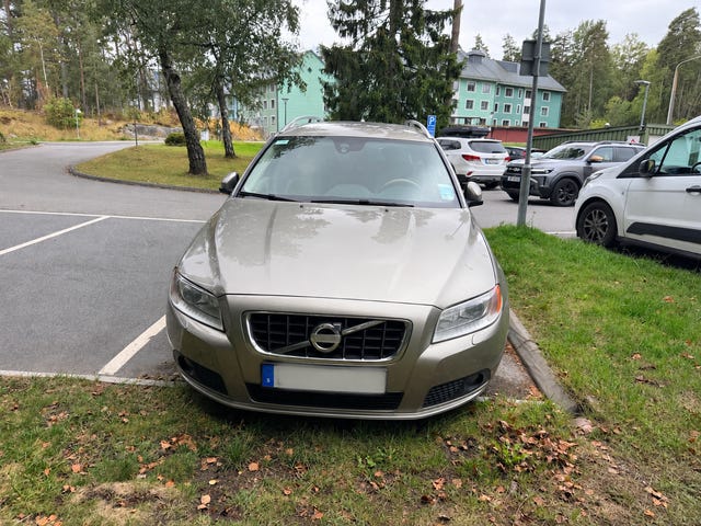 Volvo V70 2012