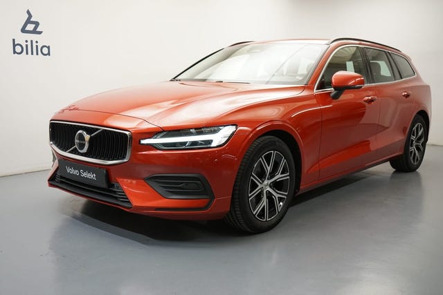 Volvo V60 2024