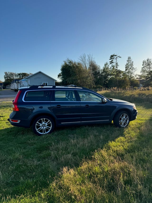 Volvo XC70 2011