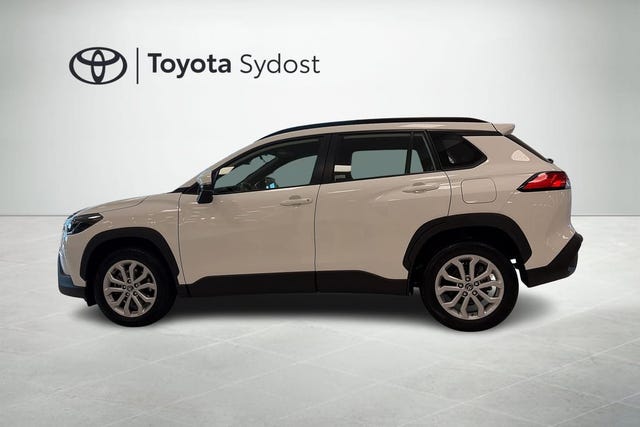Toyota Corolla Cross 2024 – bild 3