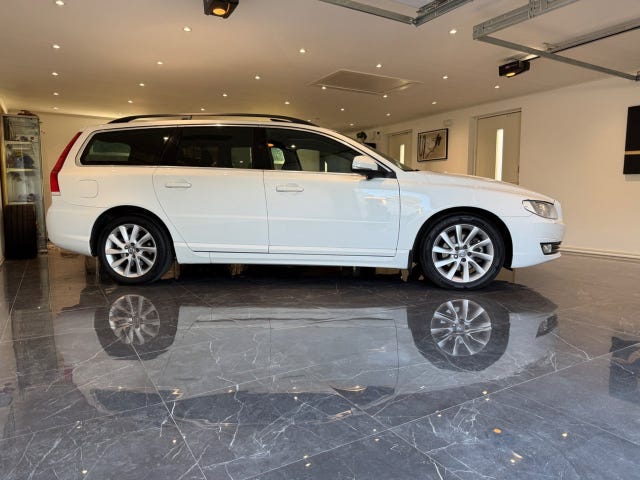 Volvo V70 2015 – bild 2