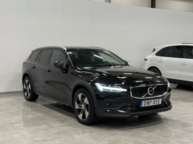 Volvo V60 Cross Country 2020 – bild 2