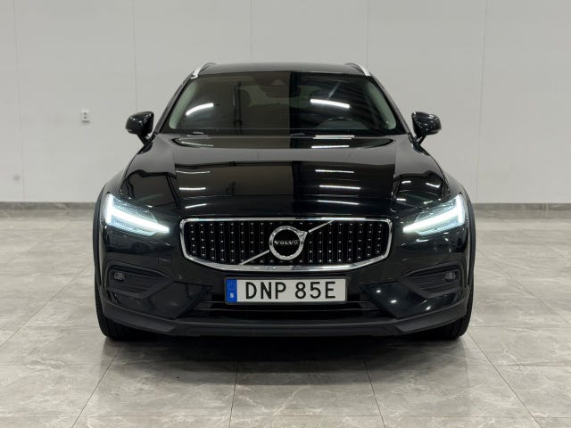 Volvo V60 Cross Country 2020 – bild 3