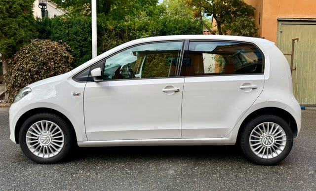 Volkswagen UP! 2016