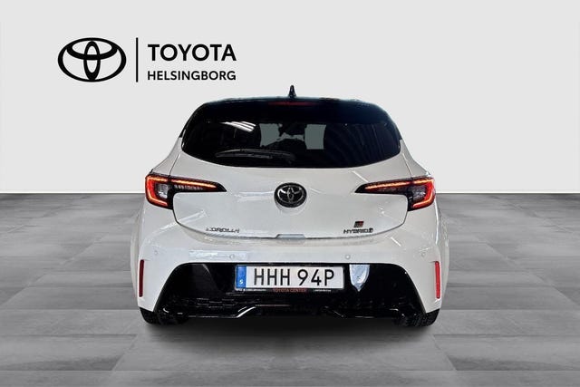 Toyota Corolla 2023 – bild 4