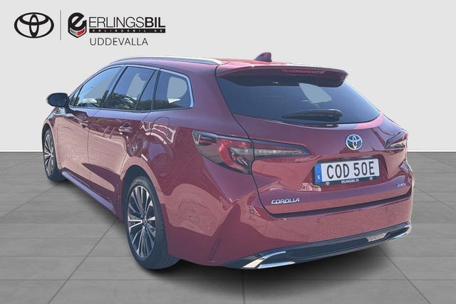 Toyota Corolla 2024 – bild 3