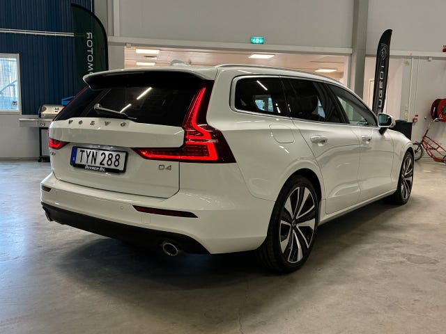 Volvo V60 2021 – bild 3