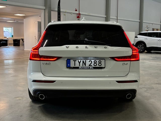 Volvo V60 2021 – bild 4