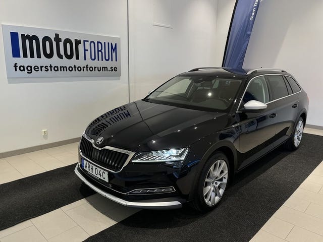 Skoda Superb Scout 2021