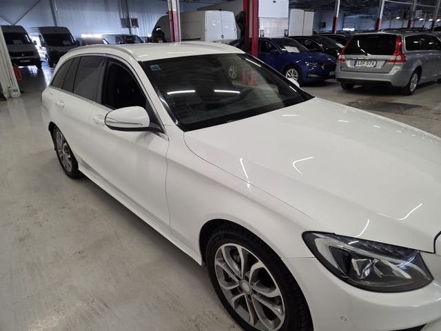 Mercedes-Benz C220 2015 – bild 3