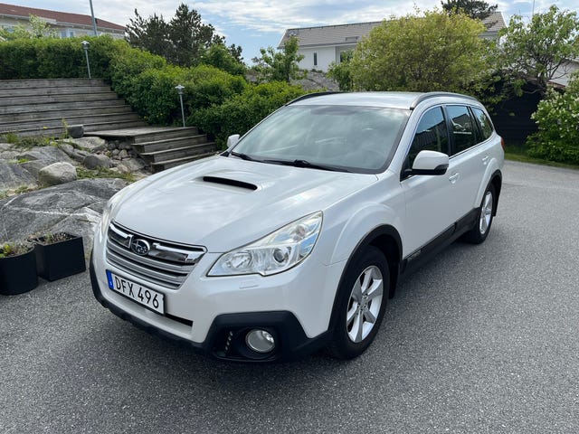 Subaru Outback 2014