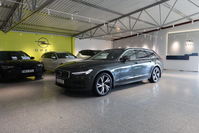 Volvo V90 2021