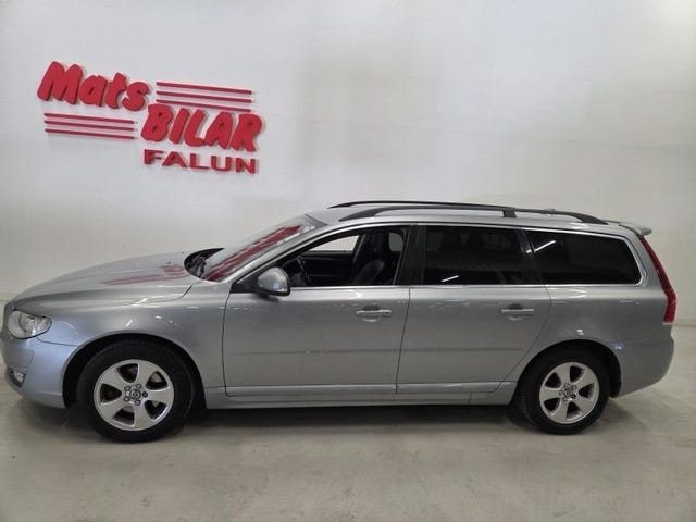 Volvo V70 2016