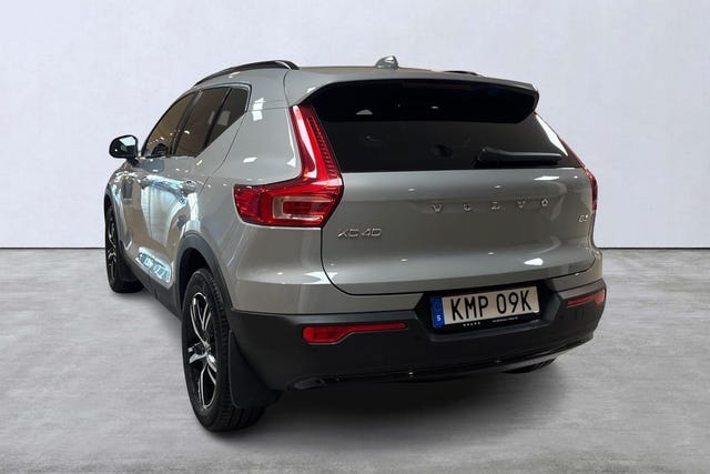 Volvo XC40 2025 – bild 4