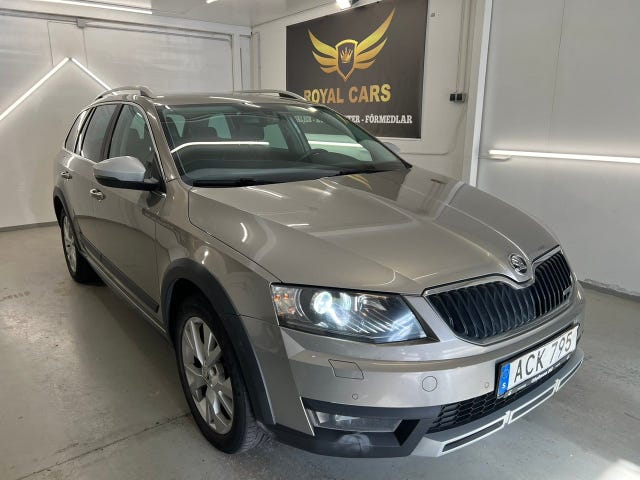 Skoda Octavia Scout 2016