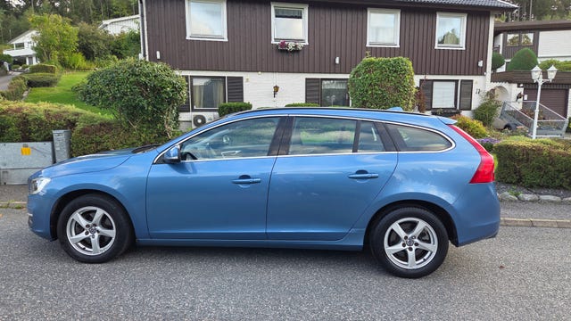 Volvo V60 2015