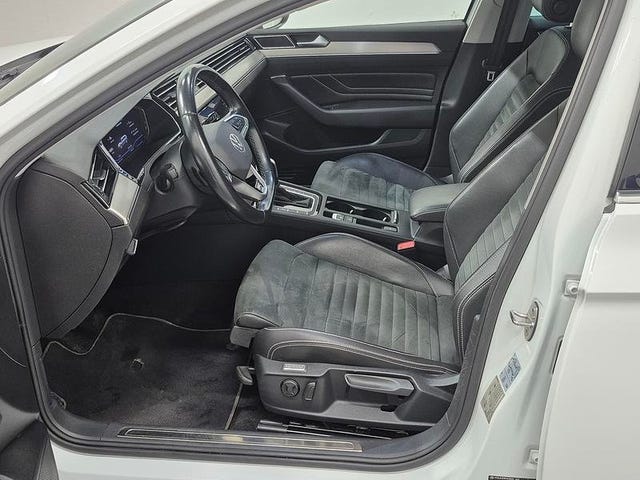 Volkswagen Passat 2022 – bild 2