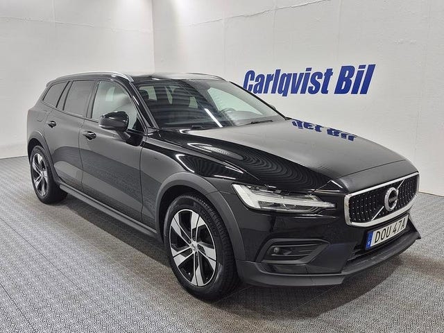 Volvo V60 Cross Country 2022 – bild 3