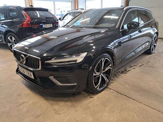 Volvo V60 2023