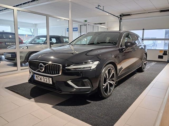 Volvo V60 2024