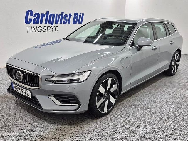 Volvo V60 2025