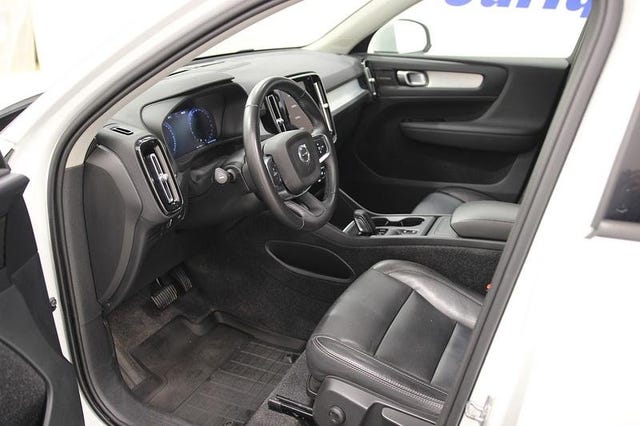 Volvo XC40 2021 – bild 2