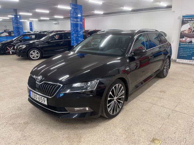 Skoda Superb 2017 – bild 3
