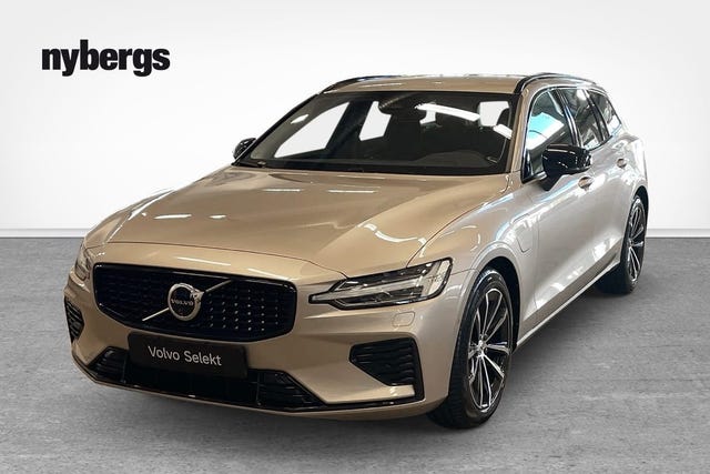 Volvo V60 2025