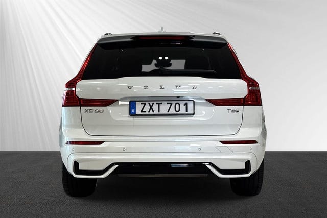 Volvo XC60 2025 – bild 2