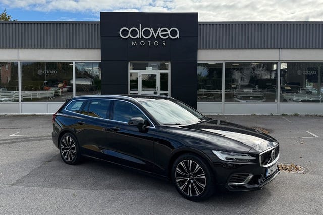 Volvo V60 2023