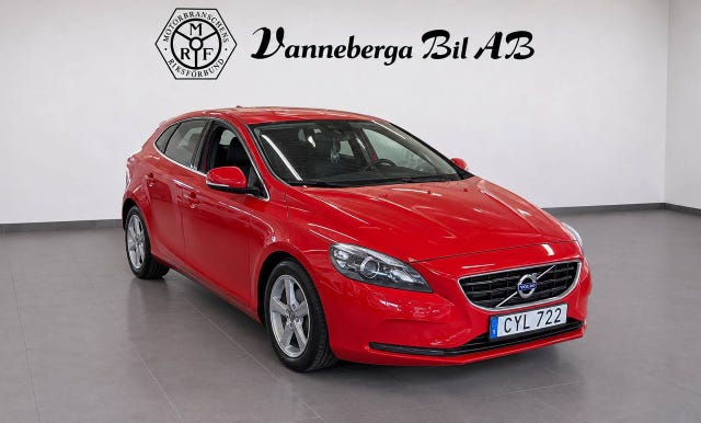 Volvo V40 2014
