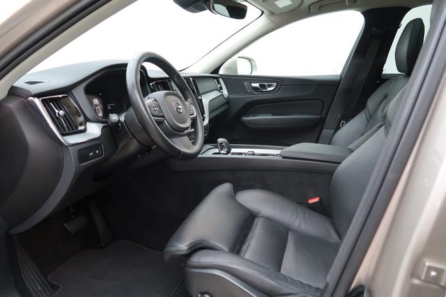 Volvo XC60 2023 – bild 4