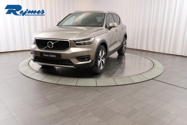 Volvo XC40 2022