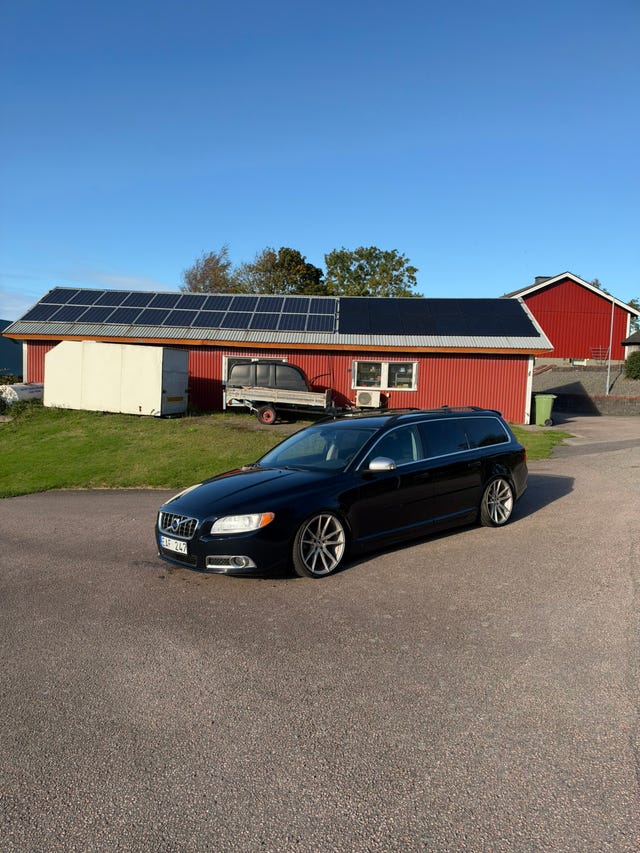 Volvo V70 2010