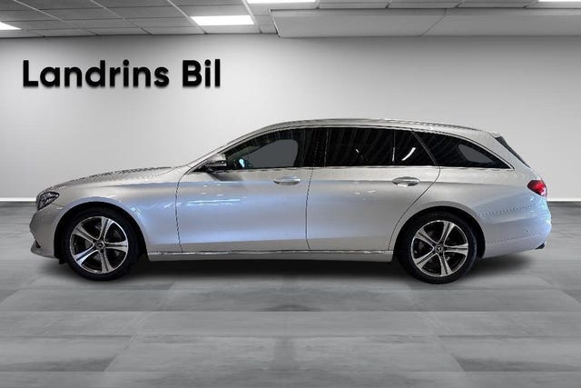 Mercedes-Benz E220 2020 – bild 4