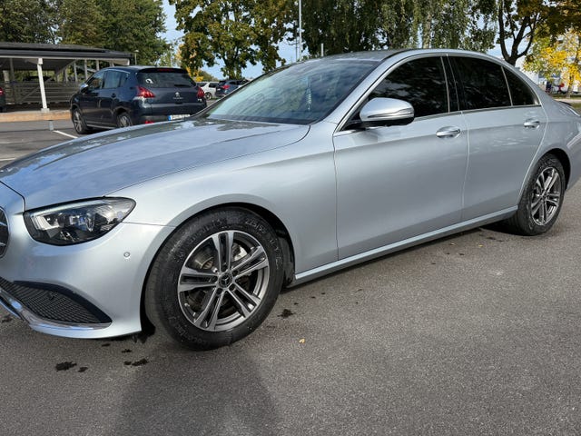 Mercedes-Benz E220 d 2021