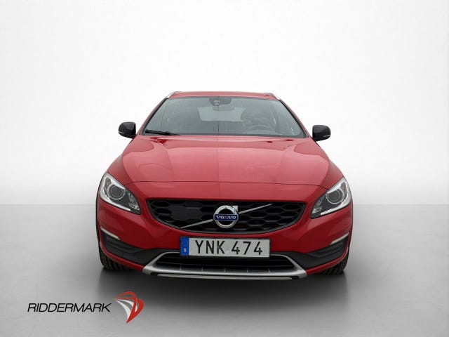 Volvo V60 Cross Country 2018 – bild 2