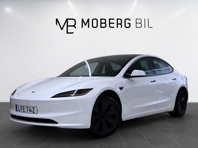 Tesla Model 3 2025