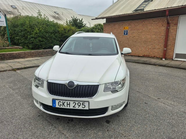 Skoda Superb 2013