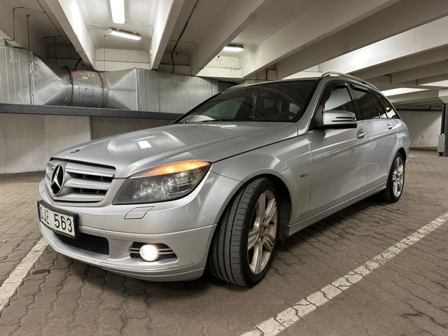 Mercedes-Benz C220 2010